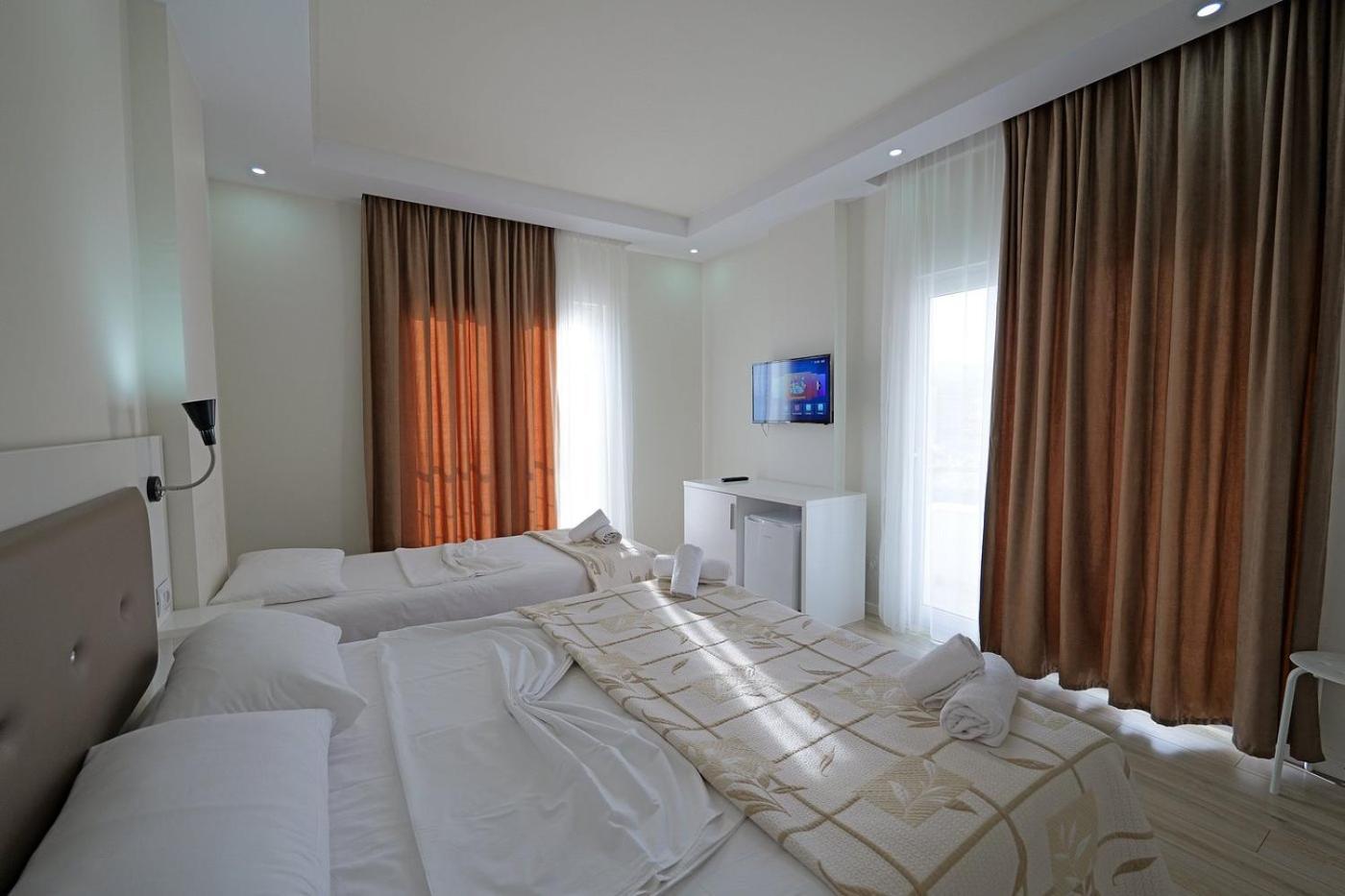 Helia Seaside Sarandë