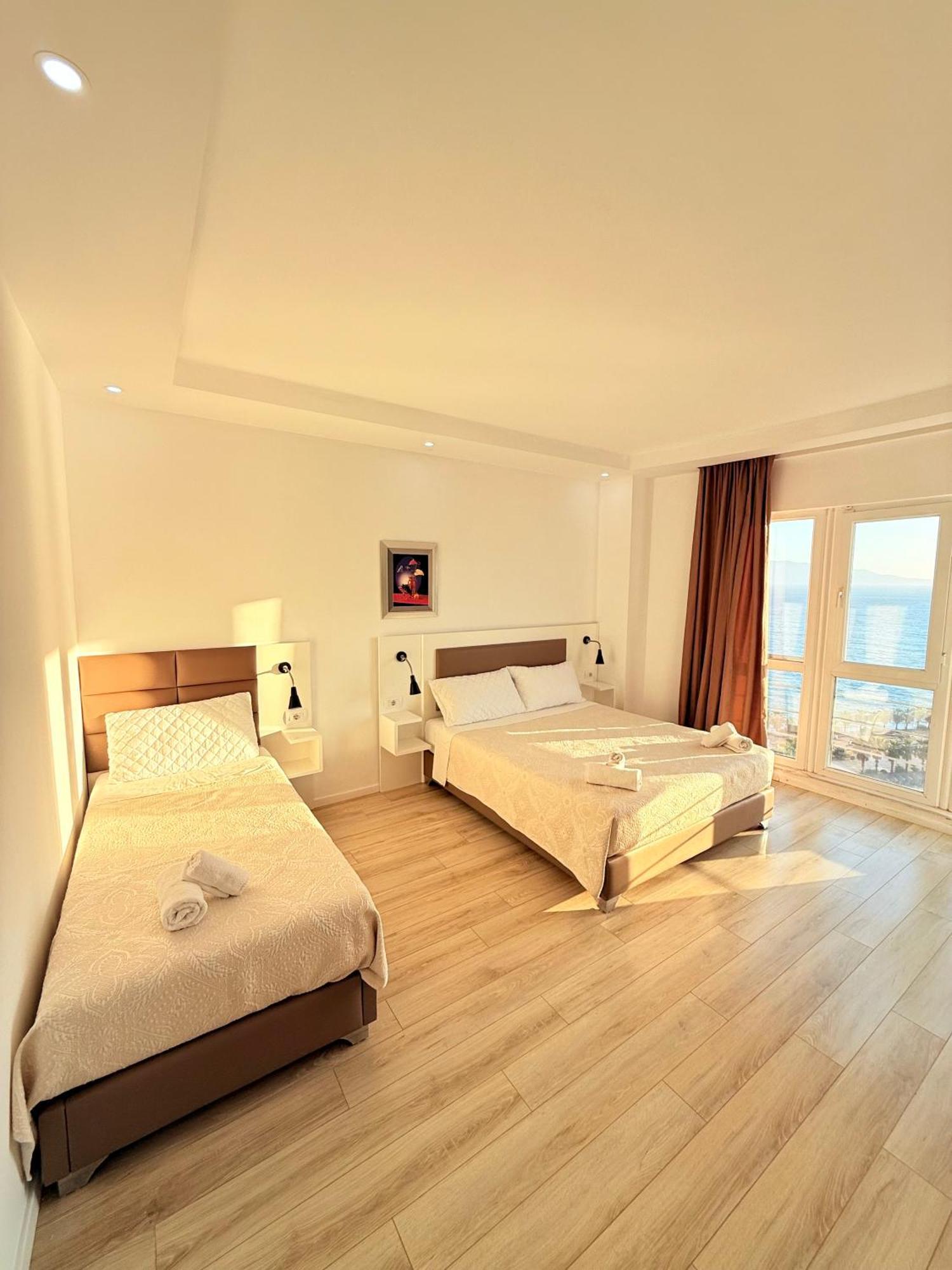 Helia Seaside Hotel 4*