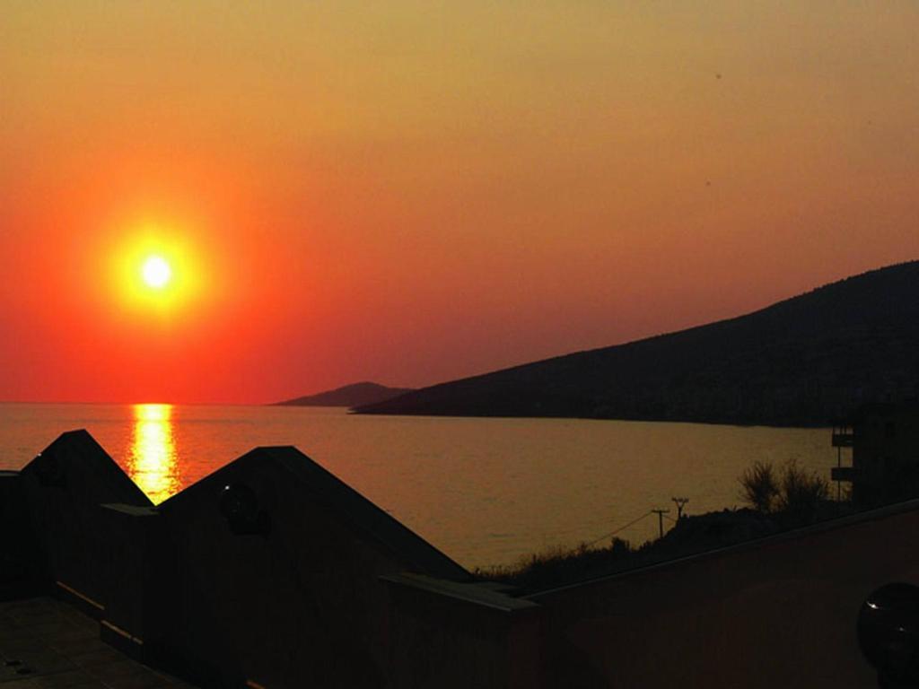 Helia Seaside 4* Sarandë