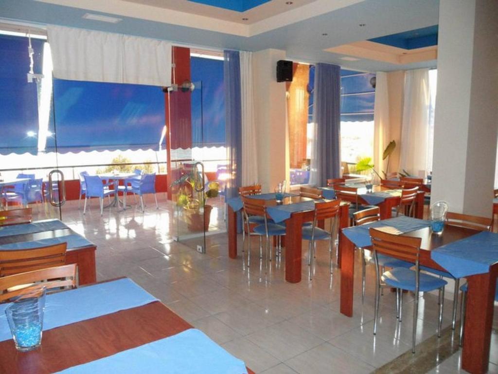 Helia Seaside 4*